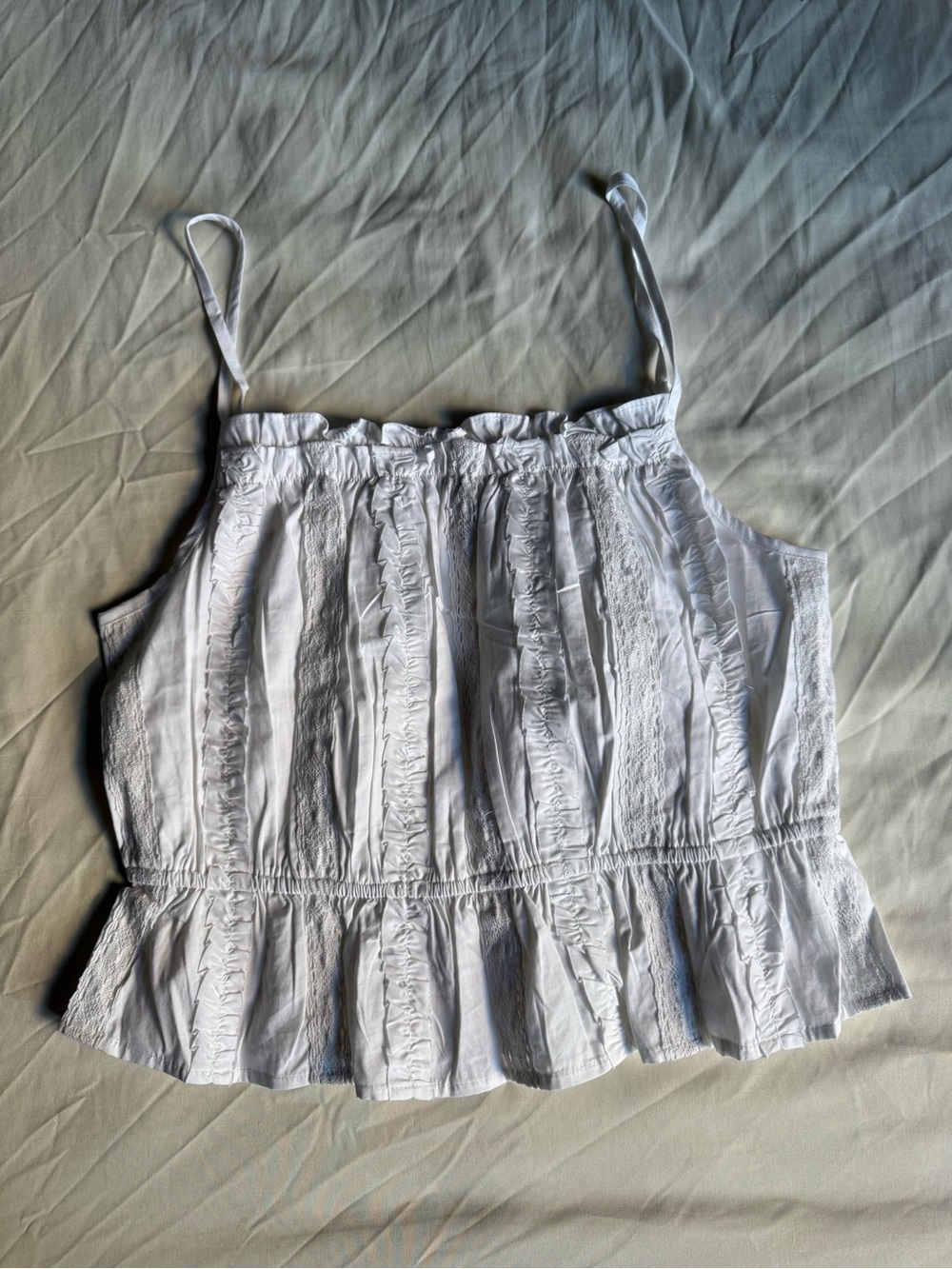 Source Unknown White Ruffle-Trim Spaghetti Strap Cami
